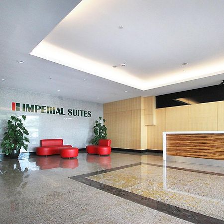 Bernard Holiday Home @ Imperial Suites קוצ'ינג מראה חיצוני תמונה